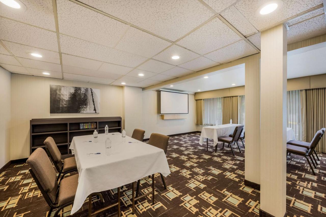 Best Western Alderwood Lynnwood Exterior photo